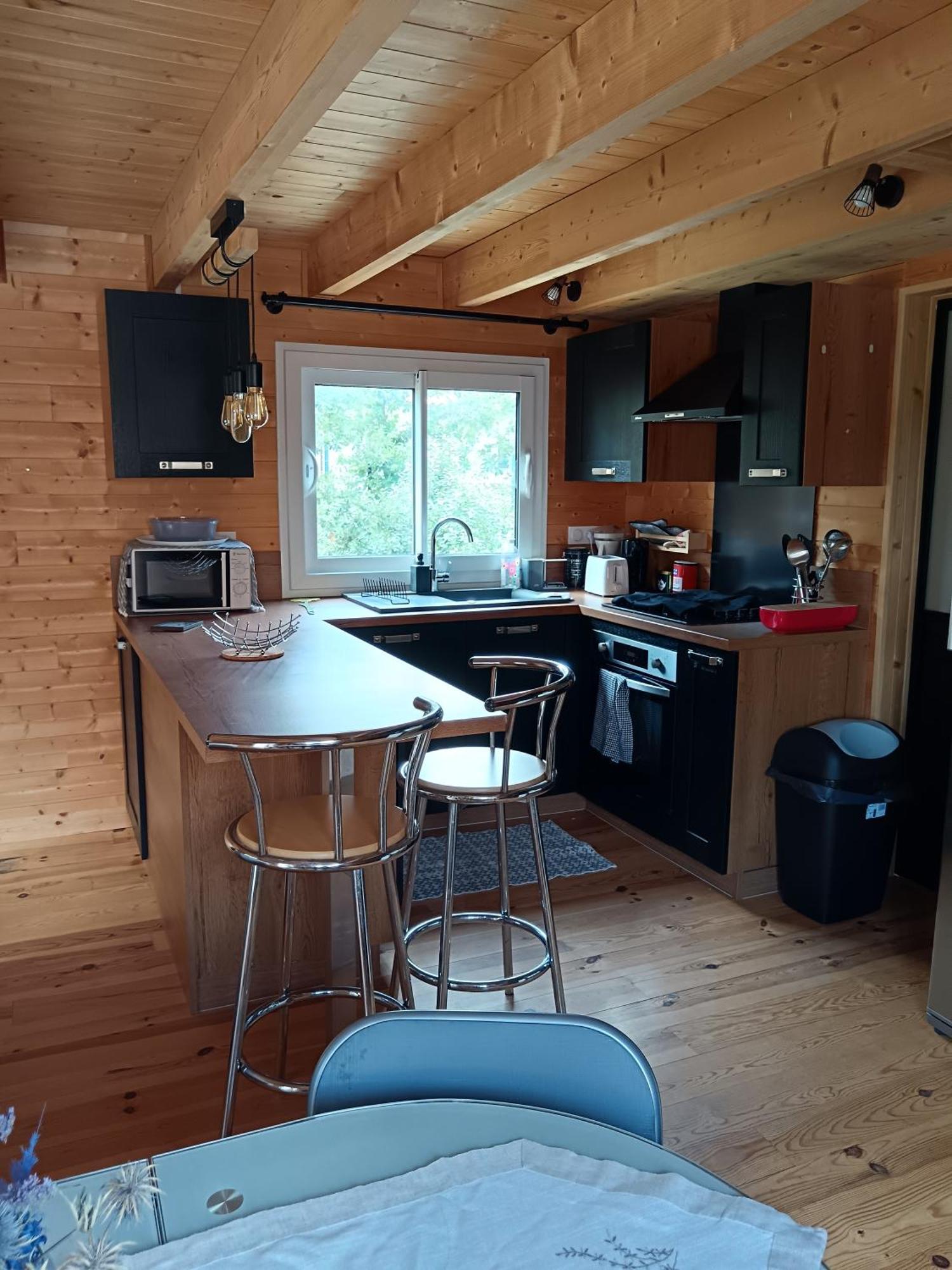 Chalet 50M2 Climatise Montjoyer المظهر الخارجي الصورة
